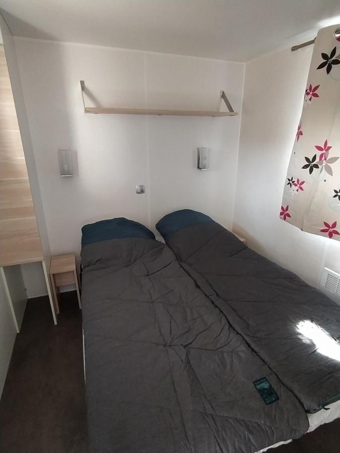 Hotel Camping Les Peupliers Saint-Pere-en-Retz Exterior foto